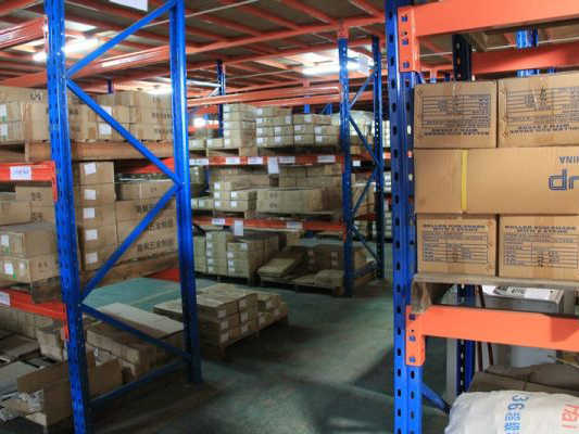 弗倫斯倉庫展示